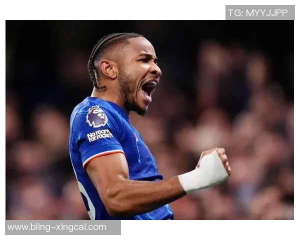 德天空报道：拜仁欲续约17岁中场格特利希奥格斯堡等队对其表示关注