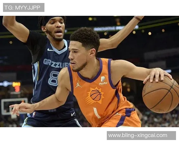 狄龙表现抢眼18投7中砍下18分布克出手数的两倍展现实力